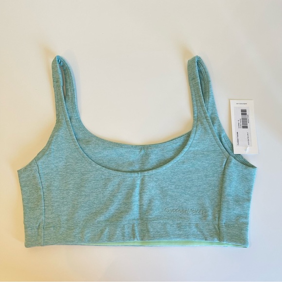 NWT Outdoor Voices Sports Bra Double Time in Green Mint Caribbean Size Medium - Picture 2 of 8